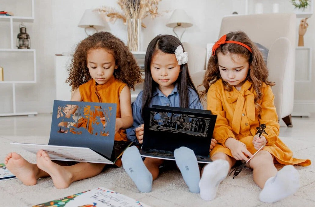 SHAPLABOO | The Gingerbread Man + The Three Little Piggs